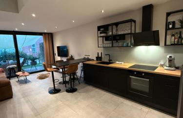 Schönes City Design Apartment I Boxspring I P I Smart I Wasch I 200m Bahnhof - Foto 1