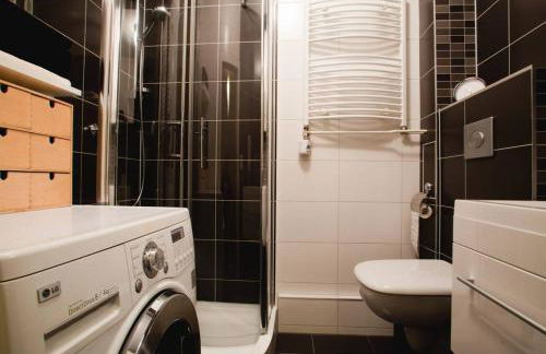 Centrally located 2-room apartment - Foto 6