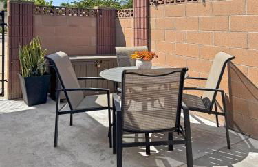 Modern Home for Large Families by Disney & Knotts - Foto 15