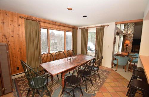Stratton Mountain Condo with a Hot Tub! Sleeps 12! - Photo 47