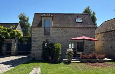 La Grangerie - Maison en pierre centre village - Foto 1