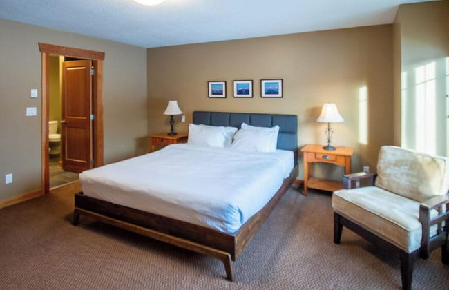 Pinnacle Ridge Chalets by Fernie Lodging - Photo 45