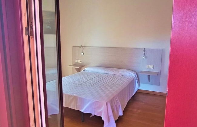 Lovely Apartment in Almeria With Garden - Photo 8