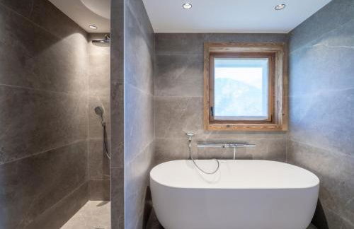 Chalet familial avec piscine et animaux admis proche pistes - FR-1-568-37 - Foto 9