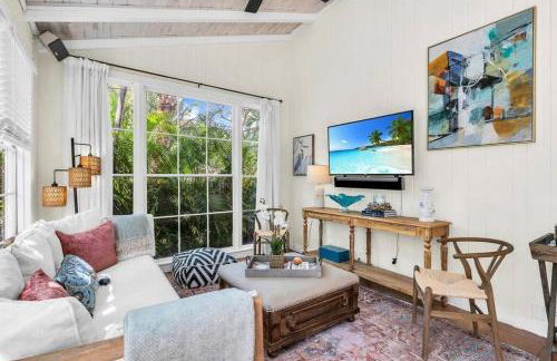 Tropical Estate w/ Guesthouse & Pool. Sleeps 8! - Foto 36