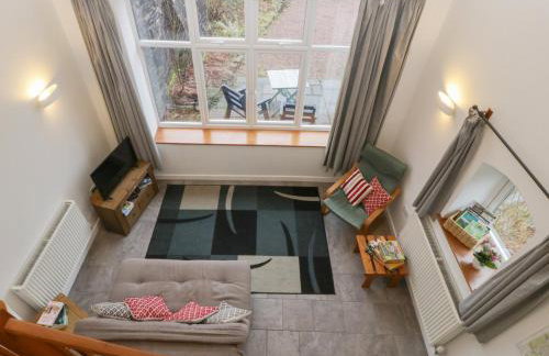 Horse Gin - Photo 12