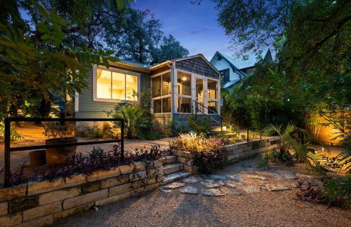 Ladybird Villa - Heated Saltwater Pool - Walk to SoCo - Photo 41