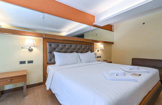 Golden Sea Hua Hin - Photo 20