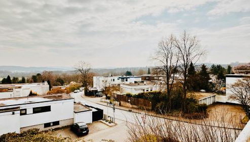 Monteurwohnung mit Balkon und Wohnzimmer - Foto 2