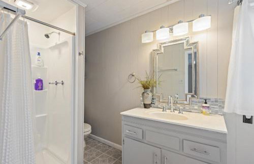 The Magnolia Manor 4BR Greenway Retreat - Photo 8