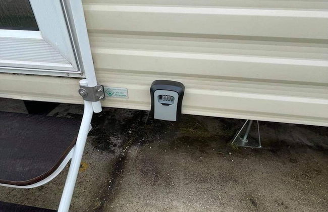 3-bed Caravan in Walton on the Naze - Photo 25