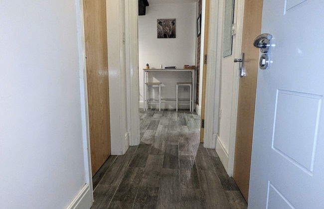 Cosy Riverside Apartment - Woodsmill Quay Free Parking - Foto 30