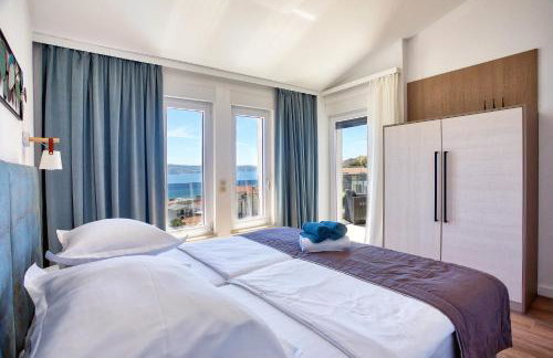 LUXURY VILLA PARADISE 120m from sandy beach, heated pool, billiard, max 12 pax - Foto 28