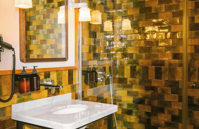 Casa Luz Hotel Plaça Universitat, Sonder by Marriott Bonvoy - Photo 46