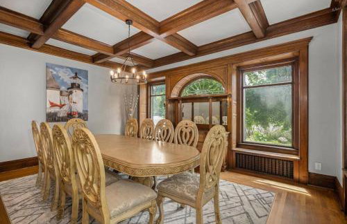 Entire Main level of Beautiful Historic Home - Foto 43