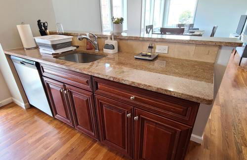 Spacious Apt in Fairview NJ Easy Commute to NYC with parking - Foto 10