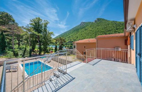 3 Bedroom Amazing Home In Plomin - Foto 10