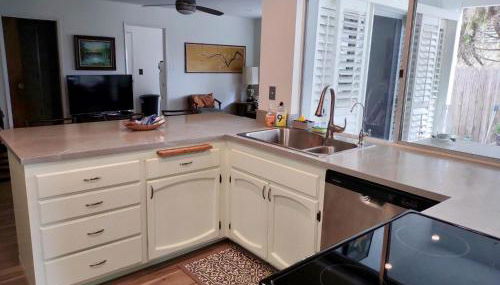 Custom Home - Beach close/convenient to everything - Foto 5