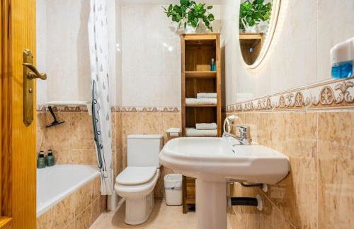 Apto. con wifi, piscina, vistas al mar y parking. - Foto 40