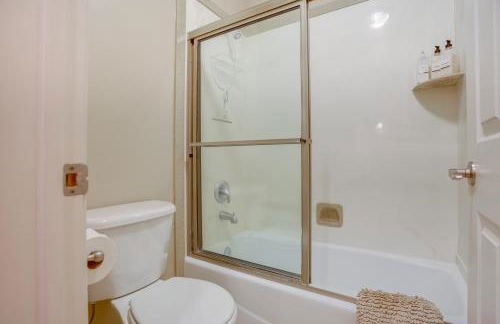 High-End Huntsville Condo with Private Hot Tub! - Foto 18