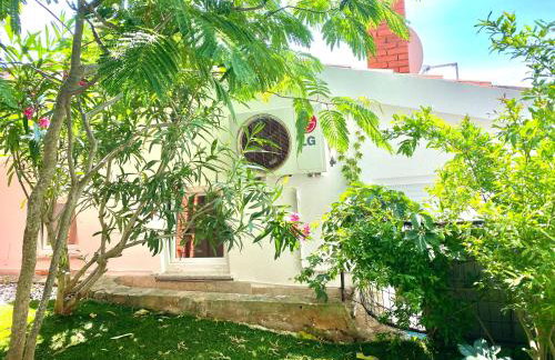 SANJA - with a large covered terrace and pool - Foto 25