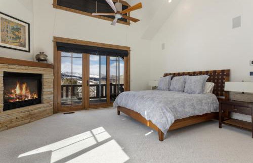 Private Hot Tub, Theater Room, Valet Parking and Ski & Boot Storage at Ritz Carlton - Foto 39