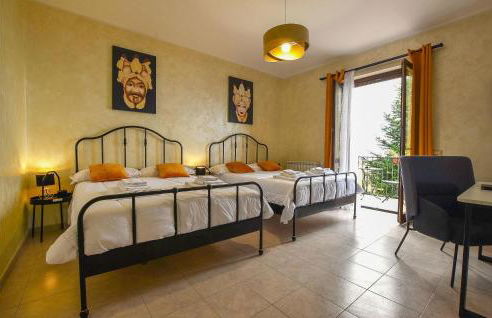 Nice Home In Sant'alfio With Sauna - Foto 35