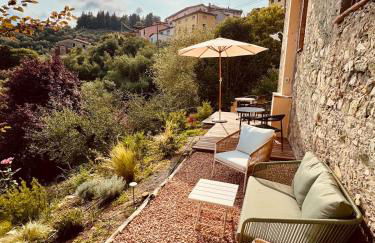 Renovated Tuscan Home overlooking Vineyards - Photo 25