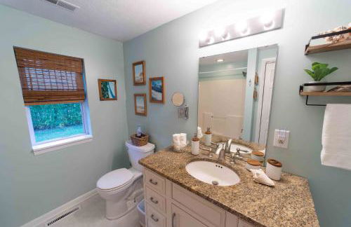 The charming Glenn Cottage! Walk to Lake Michigan! - Foto 13