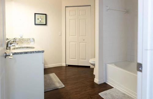 3 Bedroom 2 Bathroom Lucaya Village 15-103 - Foto 19