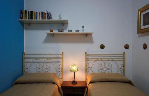 The Lemon Tree House - Photo 22