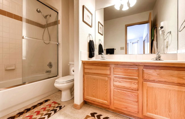 Lakepointe Court Town Homes by CRMR - Foto 18