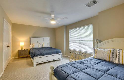 Modern Woodlands Townhome with Spacious Yard and Patio - Photo 20