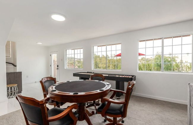 Sunburst Estate Htd Pool Putt Grn Sleeps 14 - Foto 22