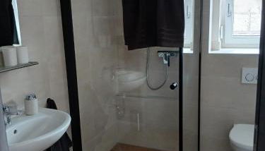 Ferienhaus Hofmann Strüth 7 - Foto 5, towels, Shower