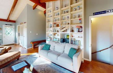 Silver Spring Chalet Brought to you by GetAway Vacations - Foto 7