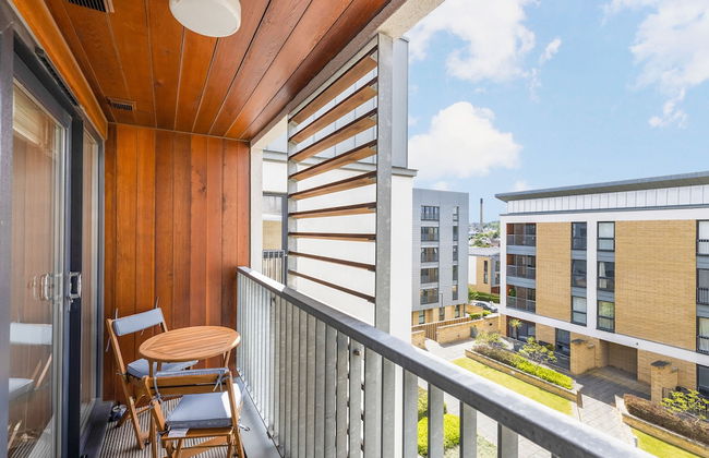 JOIVY Modern 2-Bedroom Flat Near Inverleith Park - Foto 17