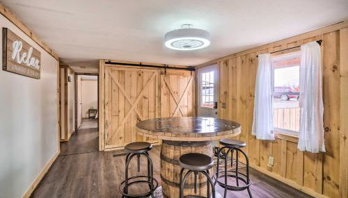 Take 5 Retreat with Hot Tub Relax, Rest, Refresh! - Foto 3