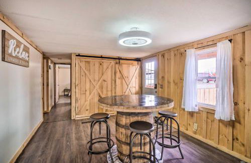 Take 5 Retreat with Hot Tub Relax, Rest, Refresh! - Foto 3