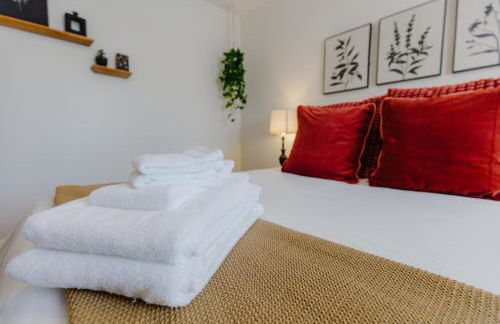 Centrally Located 2BR Overton Square Unit 2 Fast WiFi Free Parking Yes Pets - Foto 8