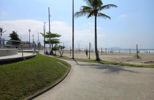 Casa Térrea Espaçosa Centro , Bertioga-Pertinho da Praia - Photo 41