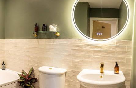 Chic, immaculate Warwick apartment sleeps 4,2 bathrooms, free private parking, easy walk to Warwick, canal-side pub on doorstep - perfect for family breaks, the races or work stays - Foto 17