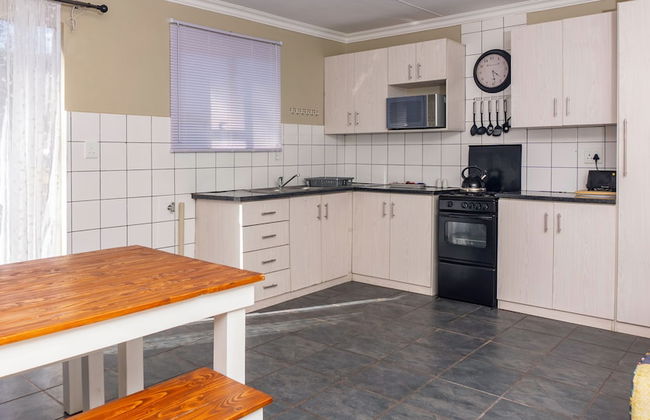 Amberdale Estate Self Catering - Photo 35