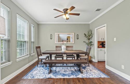 The Sapphire Sanctuary with Pool - Photo 17