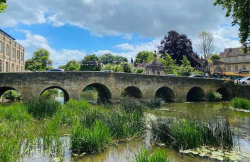 Cosy 3-bedroom home with garden and log burner. - Foto 28
