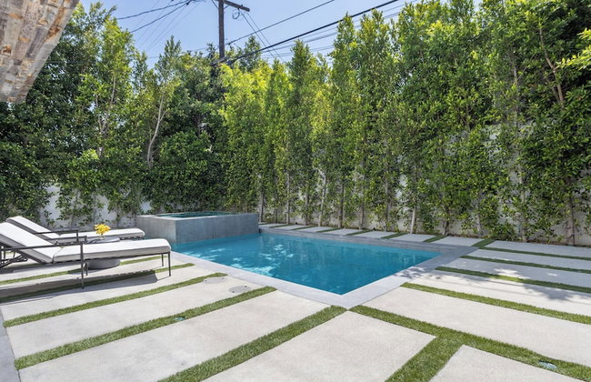 Luxe Weho Villa, Walk to Melrose Ave, Pool + Hot Tub North Vista by Avantstay - Foto 110