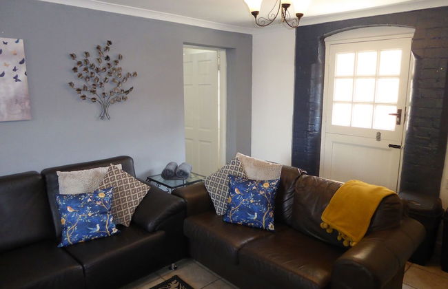 Falstaff Cottage - Photo 31