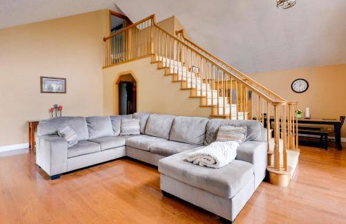 Game Room and On-Site Pond Laurelville Retreat! - Foto 6