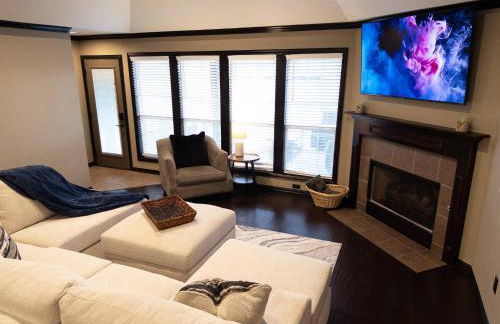 Your Family’s Home Away from Home w/ No Extra Fees - Foto 12