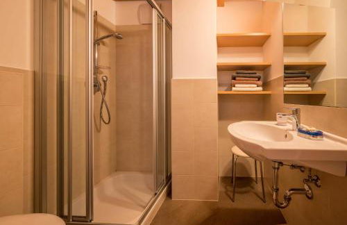 Kreuzhof links - Foto 17